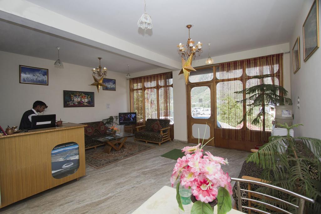 Hotel Ocean Inn Manāli Dış mekan fotoğraf