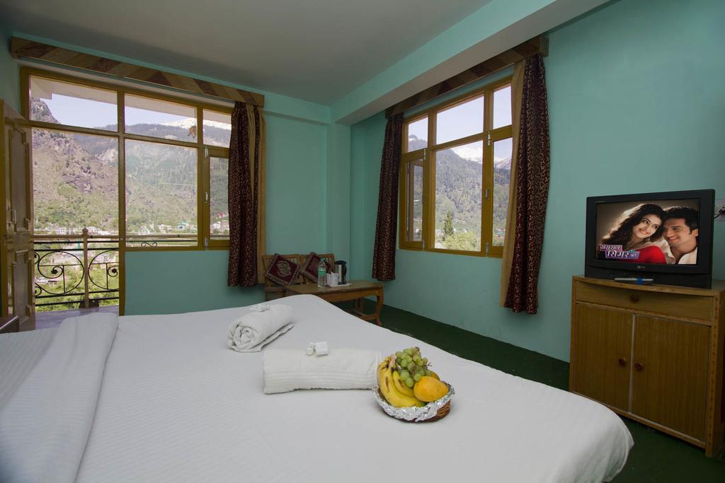Hotel Ocean Inn Manāli Oda fotoğraf