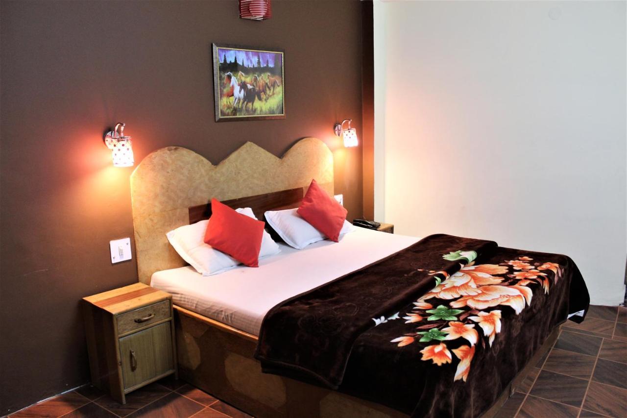 Hotel Ocean Inn Manāli Dış mekan fotoğraf